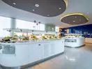 Bufet z jedzeniem w hotelu A Good Life Utopia Family Resort