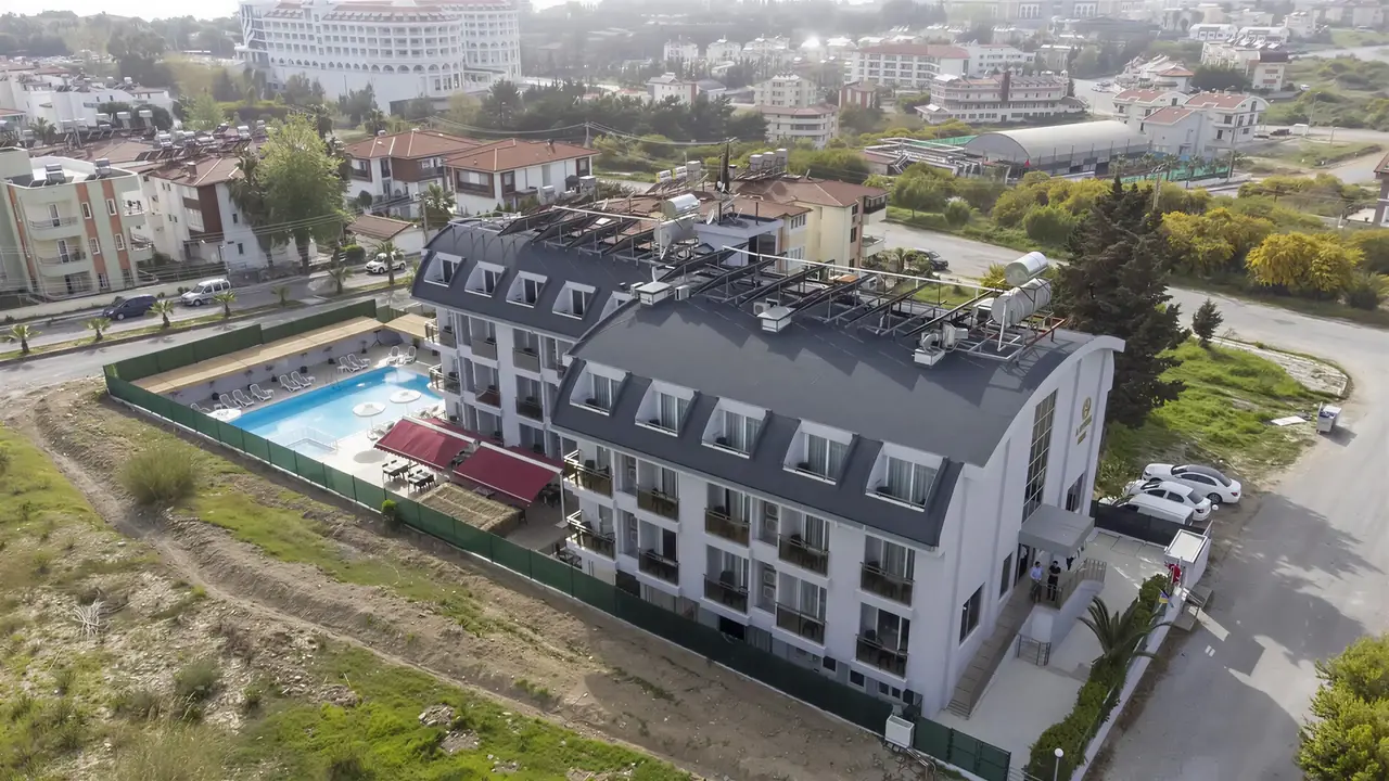 Widok z lotu ptaka na A Hotel Side