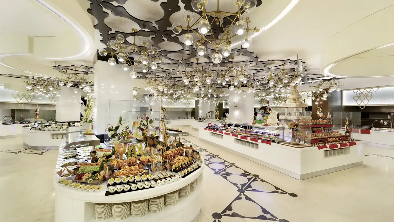Bufet w restauracji hotelu Adalya Elite Lara