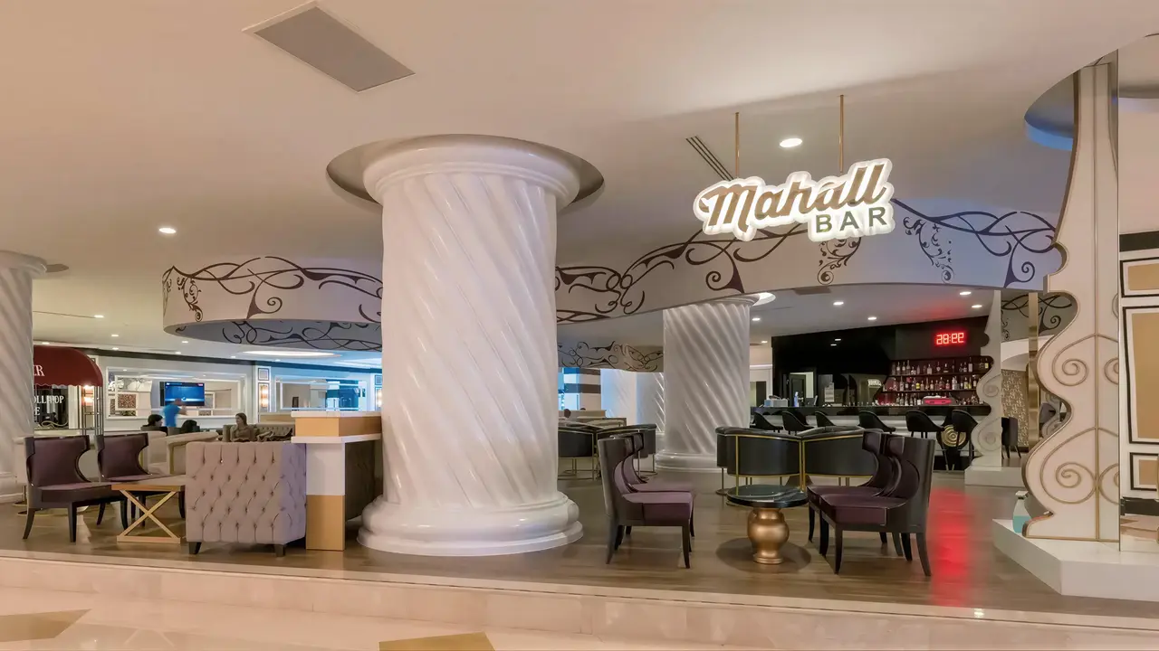 Hotelowy bar w Adalya Elite Lara