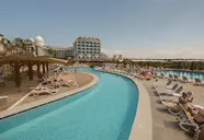 Widok na kompleks hotelowy Adalya Elite Lara