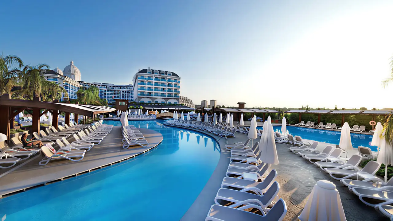 Widok na kompleks hotelowy Adalya Elite Lara