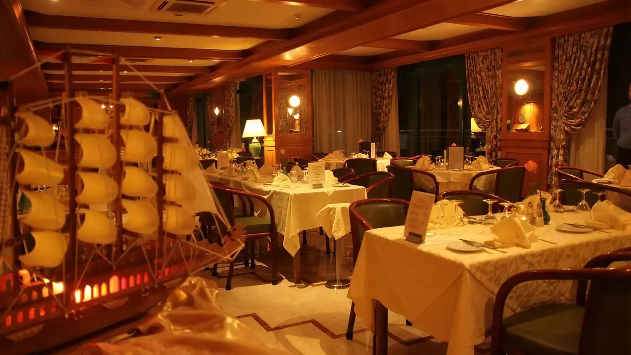 Elegancka restauracja w hotelu Agadir Beach Club