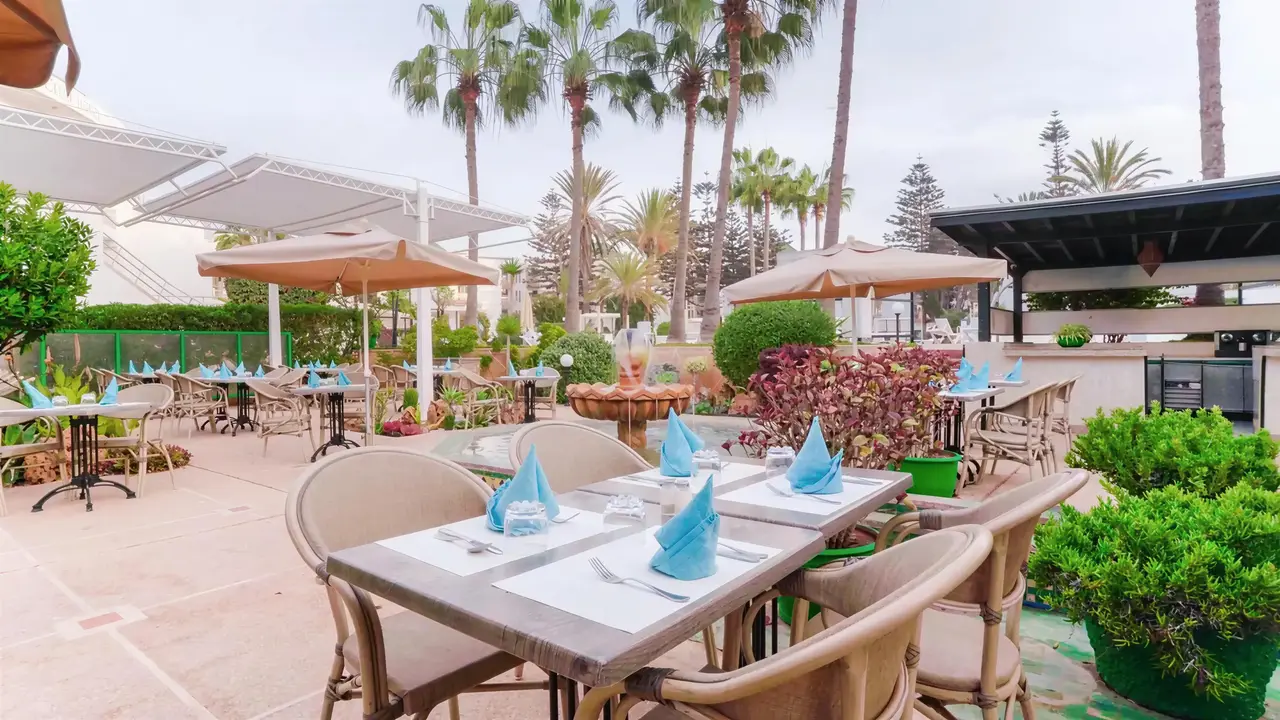 Restauracja na zewnątrz w Agadir Beach Club