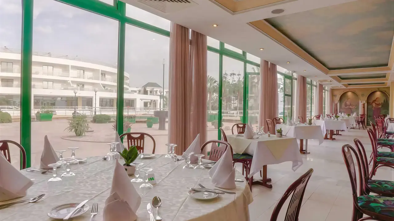 Elegancka restauracja w hotelu Agadir Beach Club
