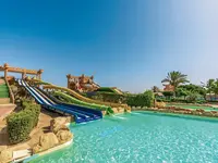Zjeżdżalnie wodne w Akassia Swiss Resort