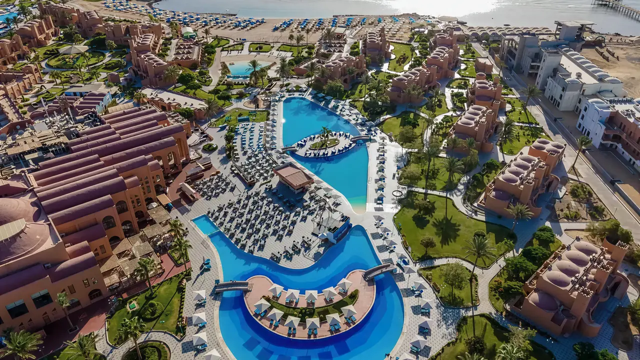 Widok z lotu ptaka na kompleks Akassia Swiss Resort