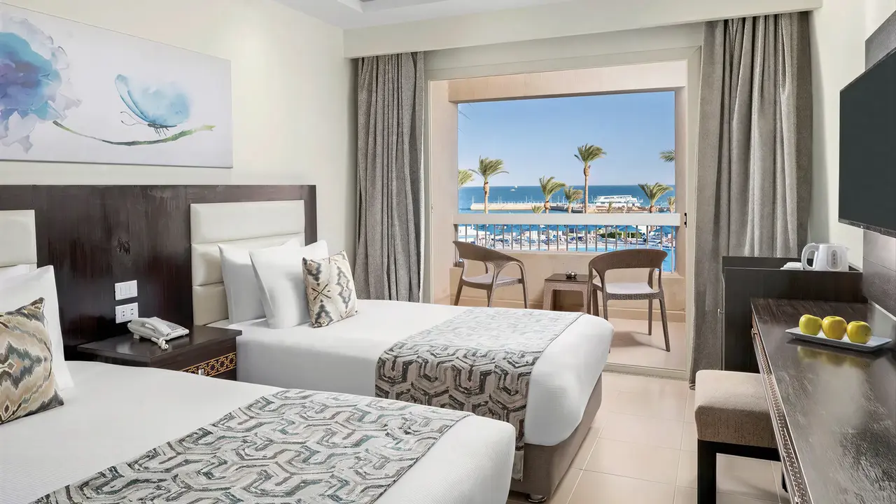 Pokój z dwoma łóżkami w Albatros Beach Resort