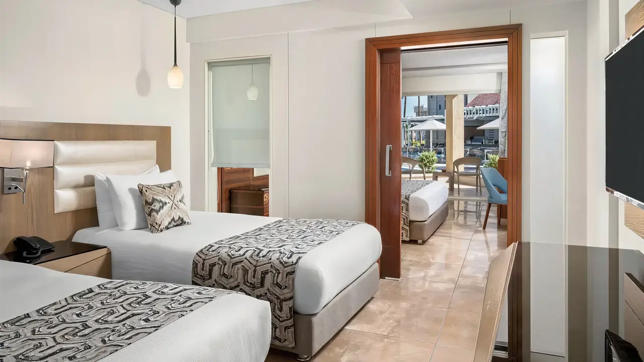 Pokój z łóżkami w hotelu Albatros Beach Resort