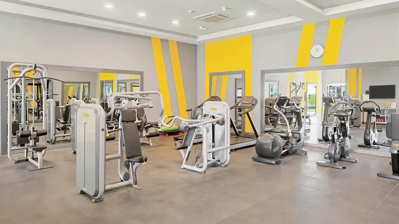 Siłownia z nowoczesnym sprzętem w Albatros Beach Resort