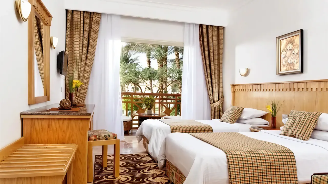 Pokój z dwoma łóżkami w Albatros Beach Resort