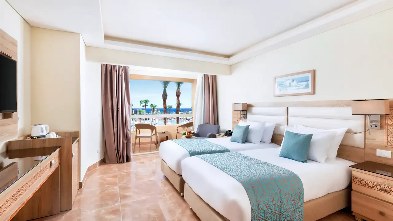 Pokój z dwoma łóżkami w Albatros Beach Resort