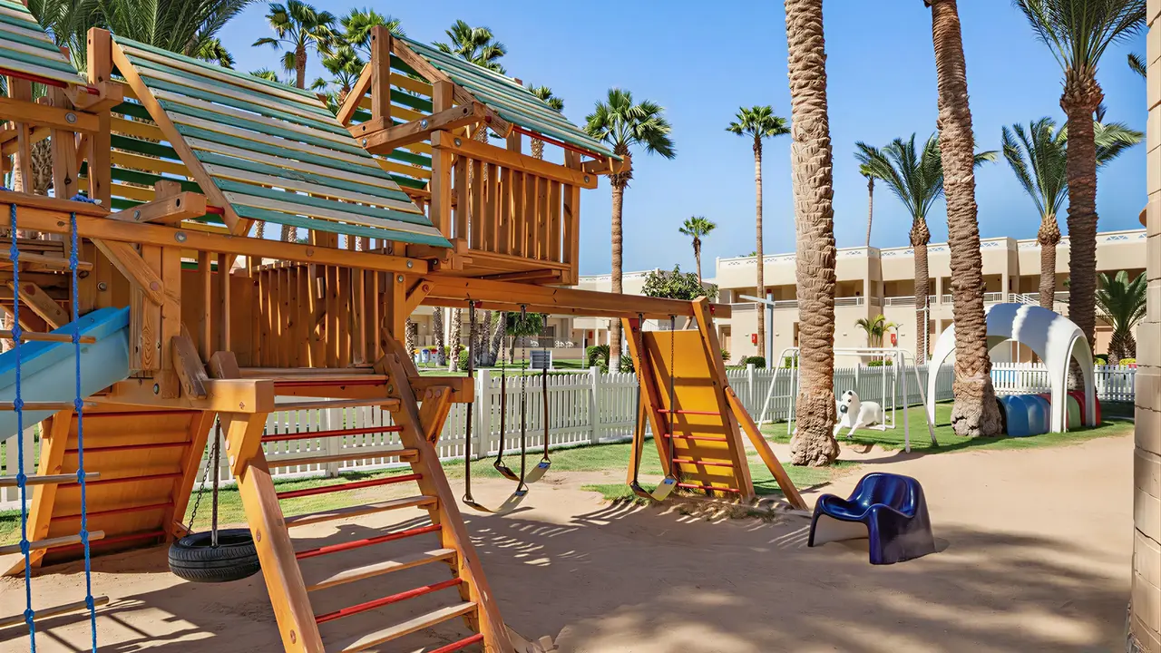 Plac zabaw dla dzieci w Albatros Beach Resort