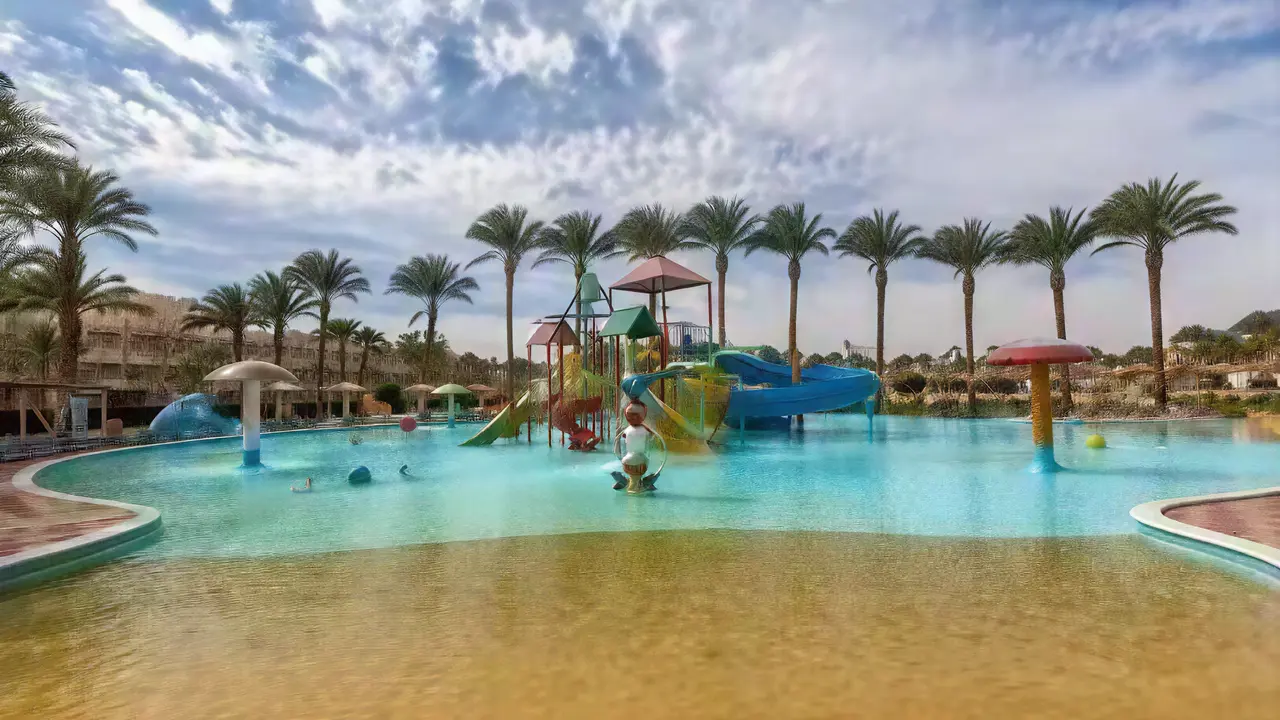 wodny plac zabaw w Albatros Beach Resort