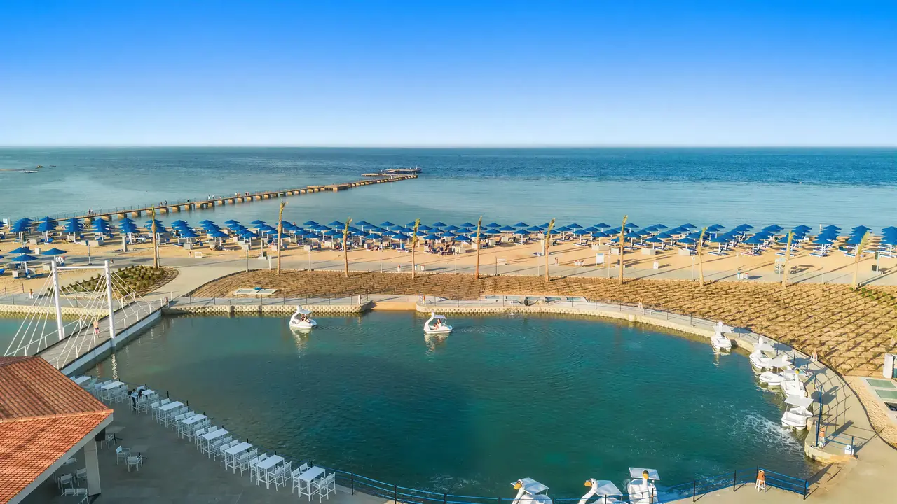 Widok na kompleks hotelowy Albatros Makadi Resort