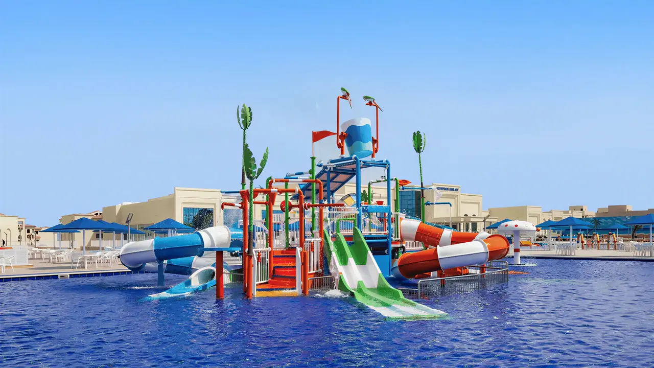 Zjeżdżalnie wodne w Albatros Makadi Resort