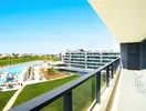 Balkon z widokiem na kompleks Alvor Baia