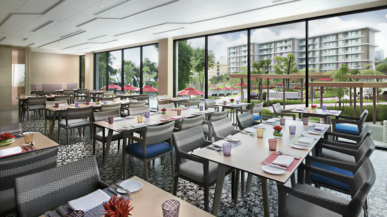 Restauracja w Amari Pattaya z widokiem na zewnątrz