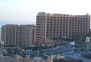 Widok na budynki kompleksu Aparthotel Sunset Beach Club