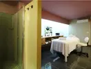 Gabinet masażu w Aqua Promenade z prysznicem