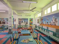 Kolorowa sala zabaw dla dzieci w Arabia Azur