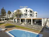 Budynek i teren kompleksu Astir Beach