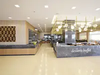 Bufet z deserami w hotelu Astir Beach