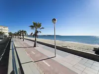 Promenada nad plażą w Augustus