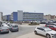 Parking przed budynkiem Augustus
