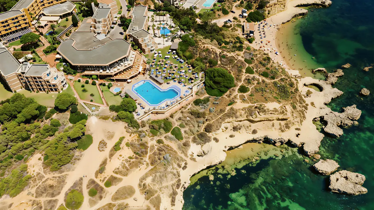 Widok z lotu ptaka na Auramar Beach Resort