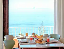 Śniadanie w pokoju z widokiem Auramar Beach Resort