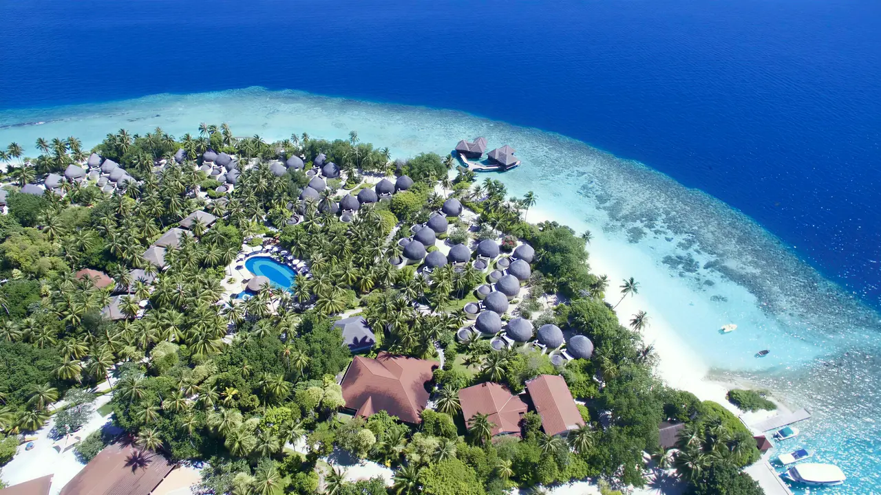 Widok z lotu ptaka na kompleks Bandos Maldives