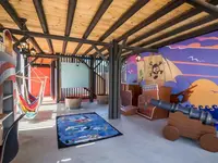 Pokój dla dzieci w Barcelo Fuerteventura Castillo w stylu pirackim