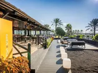 Taras relaksacyjny nad morzem w Barcelo Fuerteventura Mar