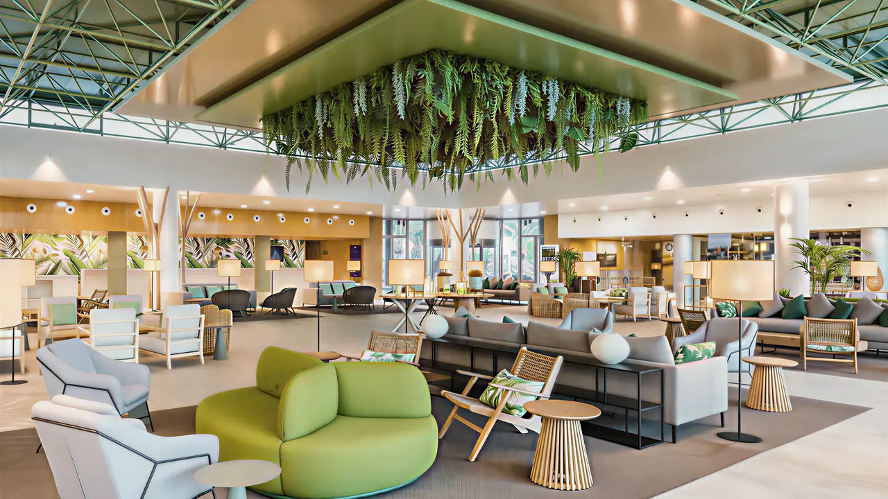 Nowoczesne wnętrze lobby w Barcelo Fuerteventura Mar