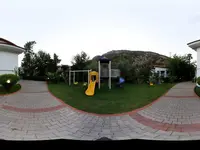 Plac zabaw dla dzieci w Belcekum Beach