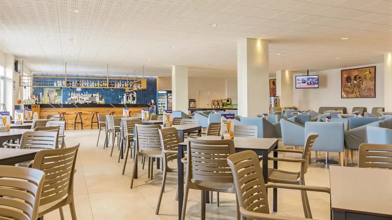 Bar i strefa wypoczynku w Best Benalmadena
