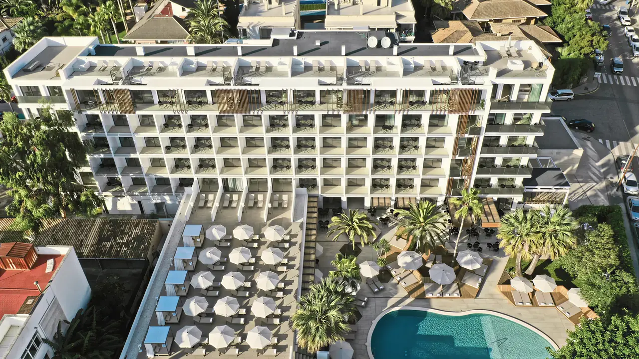 Widok z lotu ptaka na Bordoy Alcudia Port Suites