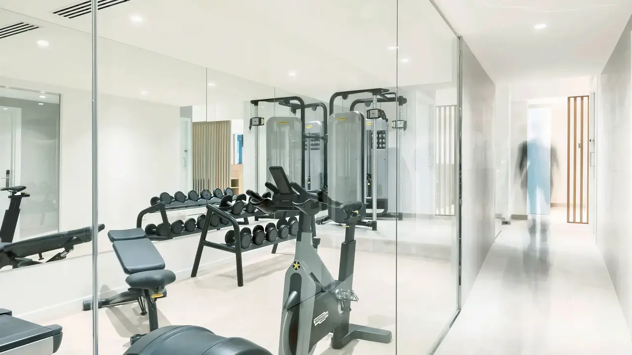 Siłownia w hotelu Bordoy Alcudia Port Suites