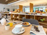 Bufet śniadaniowy w hotelu Bordoy Alcudia Port Suites