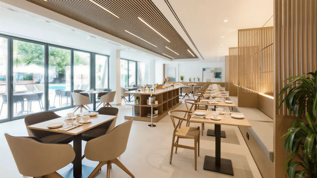 Nowoczesna restauracja w hotelu Bordoy Alcudia Port Suites