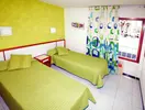 Pokój z dwoma łóżkami w Bungalows Vista Oasis