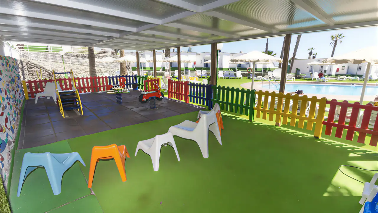 Plac zabaw dla dzieci w Bungalows Vista Oasis