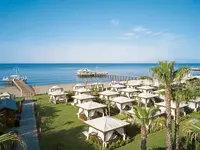 plaża i pawilony wypoczynkowe w Calista Luxury
