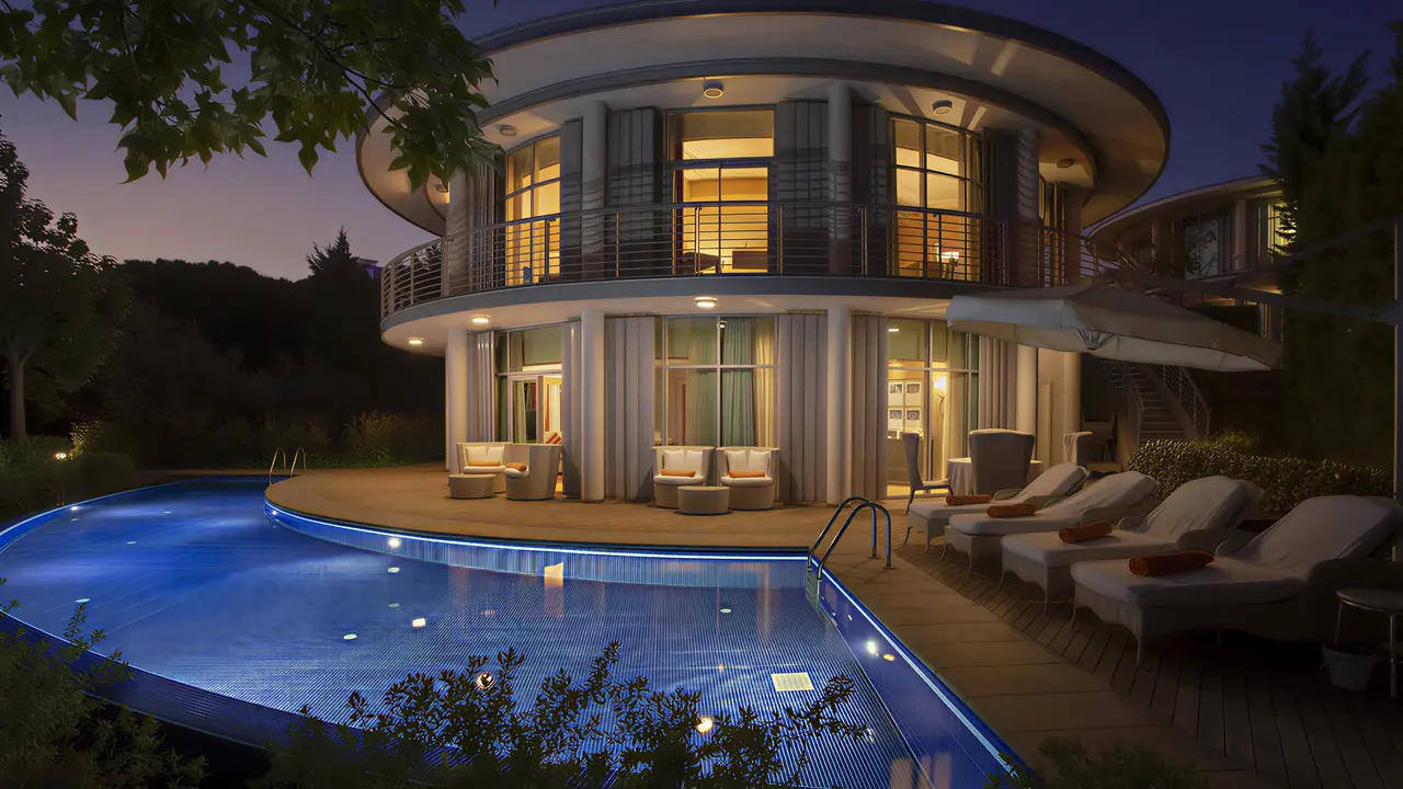 Basen i leżaki w obiekcie Calista Luxury