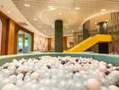 Kula basen i zjeżdżalnia w Calista Luxury
