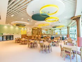 Kolorowa sala dla dzieci w Calista Luxury