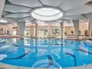 Kryty basen w hotelu Calista Luxury
