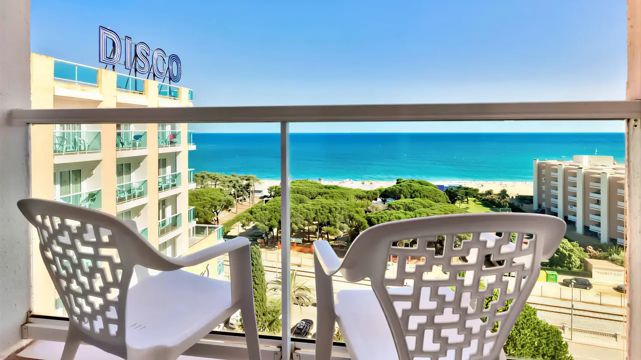 Balkon z widokiem na morze w Cartago Nova by Alegria
