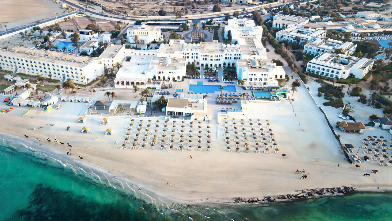 Widok z lotu ptaka na Club Calimera Yati Beach